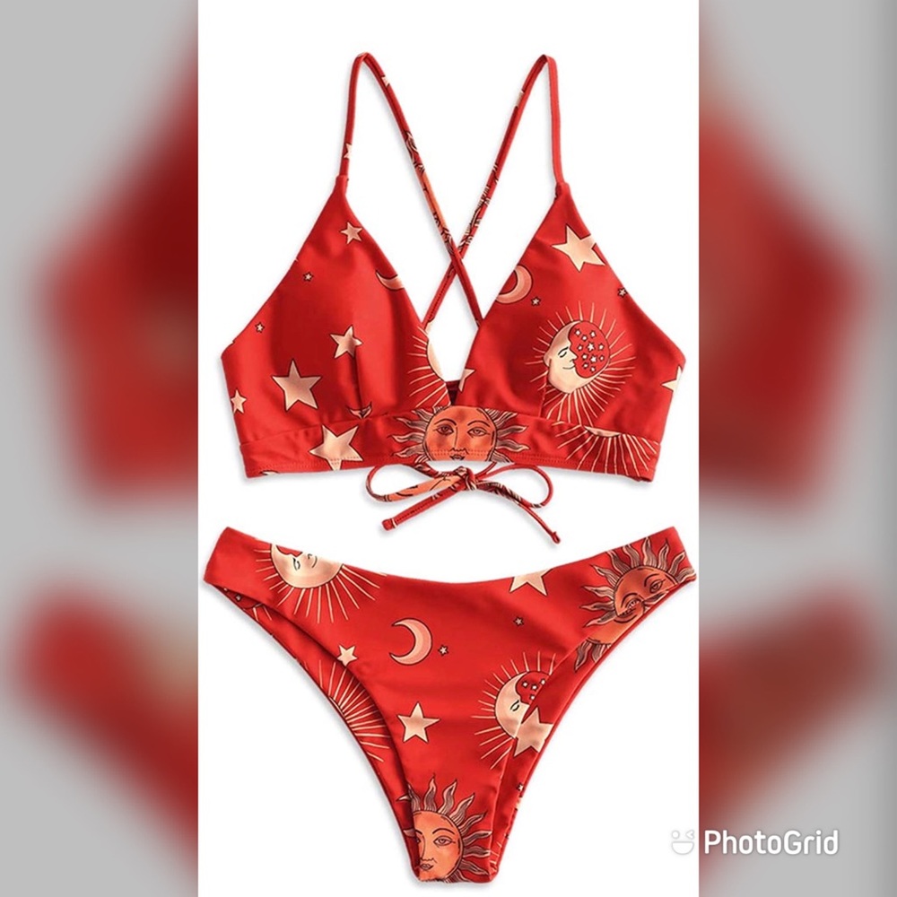 Women’sspaghetti straps sun and moon laceup Bikini
